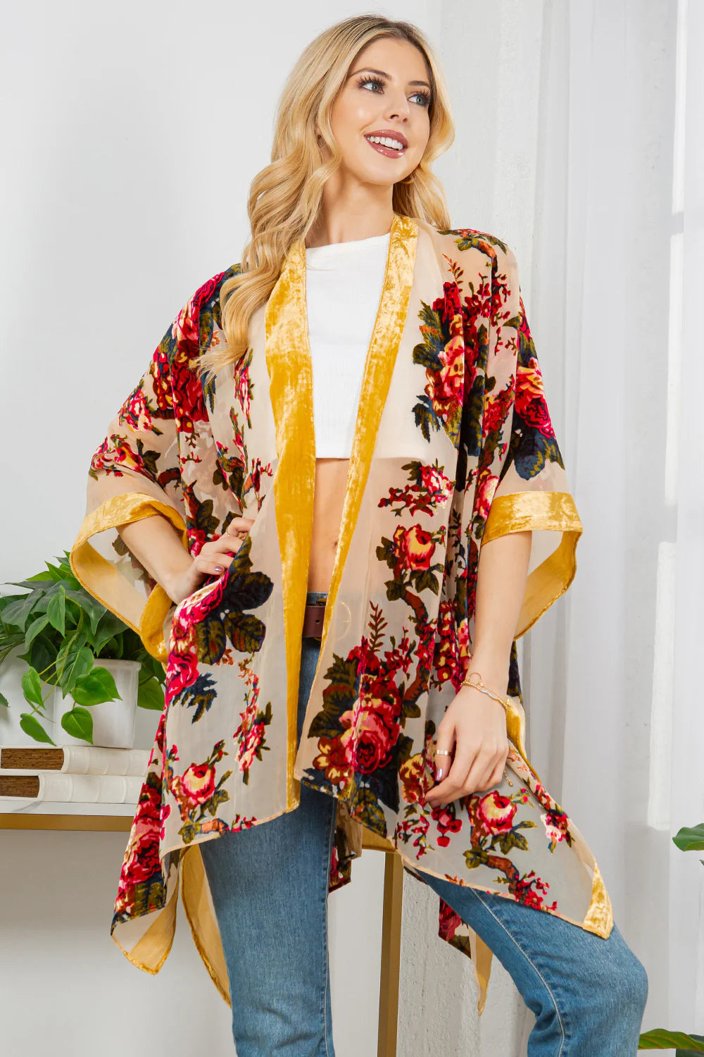 Golden boho Vevet Kimono