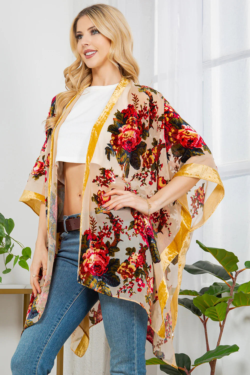 Golden boho Vevet Kimono